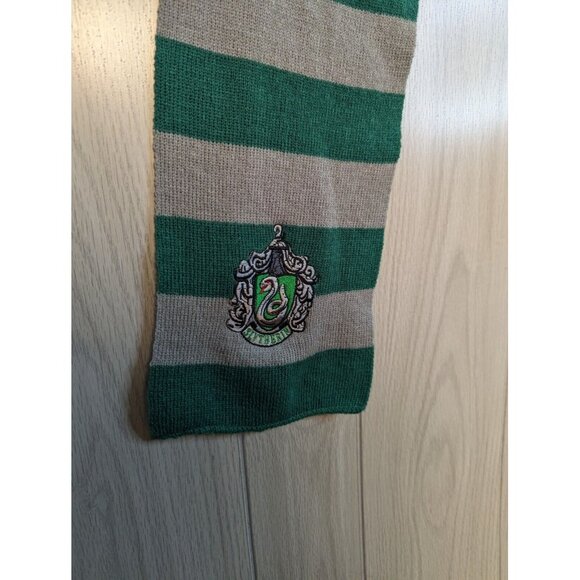 Harry Potter Disguise Wizarding World Slytherin Green Grey Stripe Knit Scarf - Picture 2 of 3
